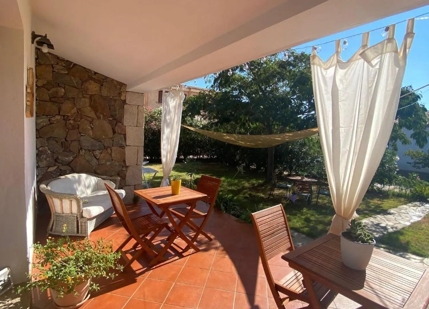 La Villetta San Teodoro  Bed & Breakfast